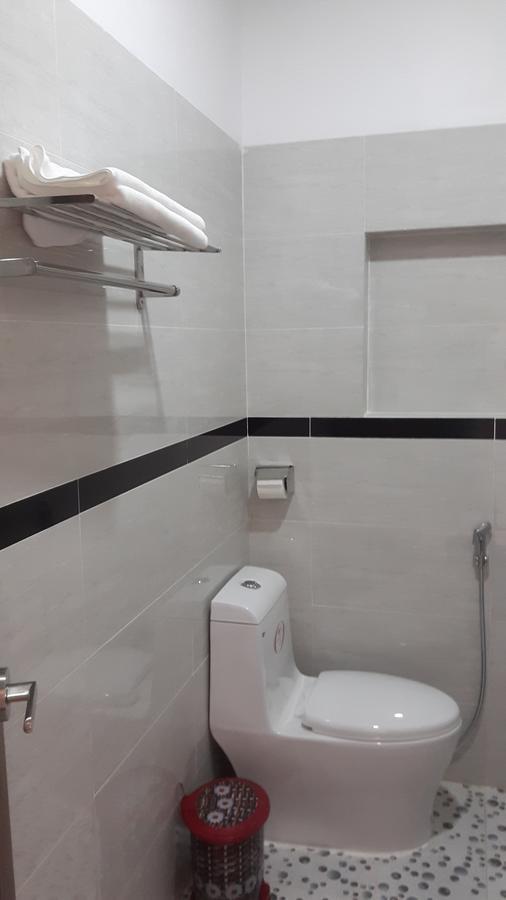 Motel Hoang Gia Long Khanh Eksteriør billede