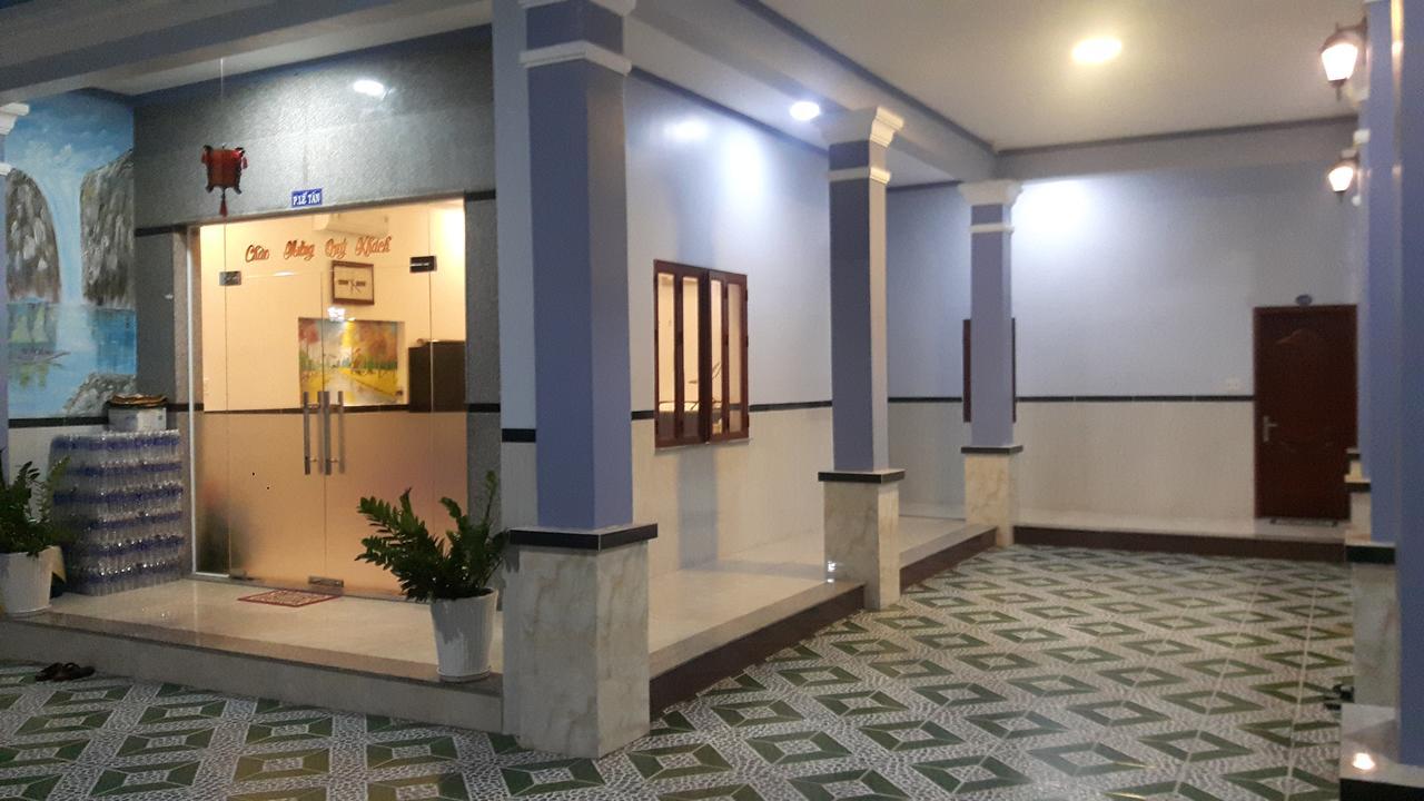 Motel Hoang Gia Long Khanh Eksteriør billede