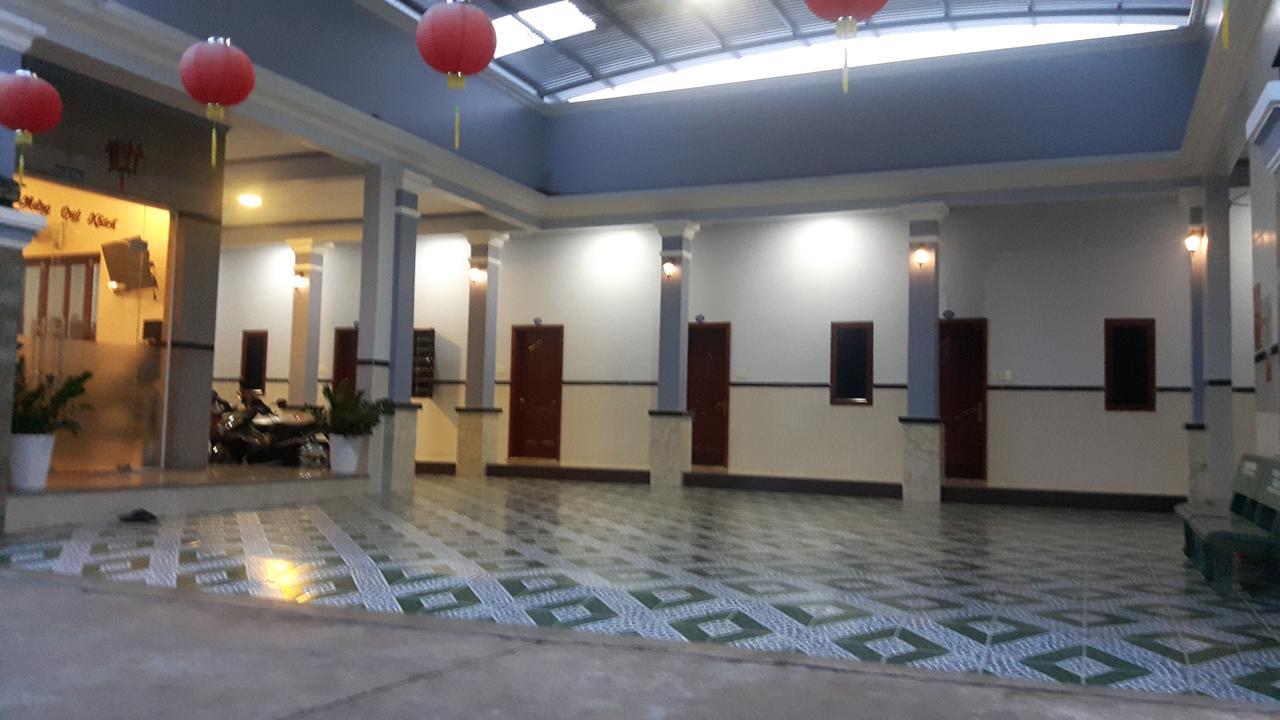 Motel Hoang Gia Long Khanh Eksteriør billede