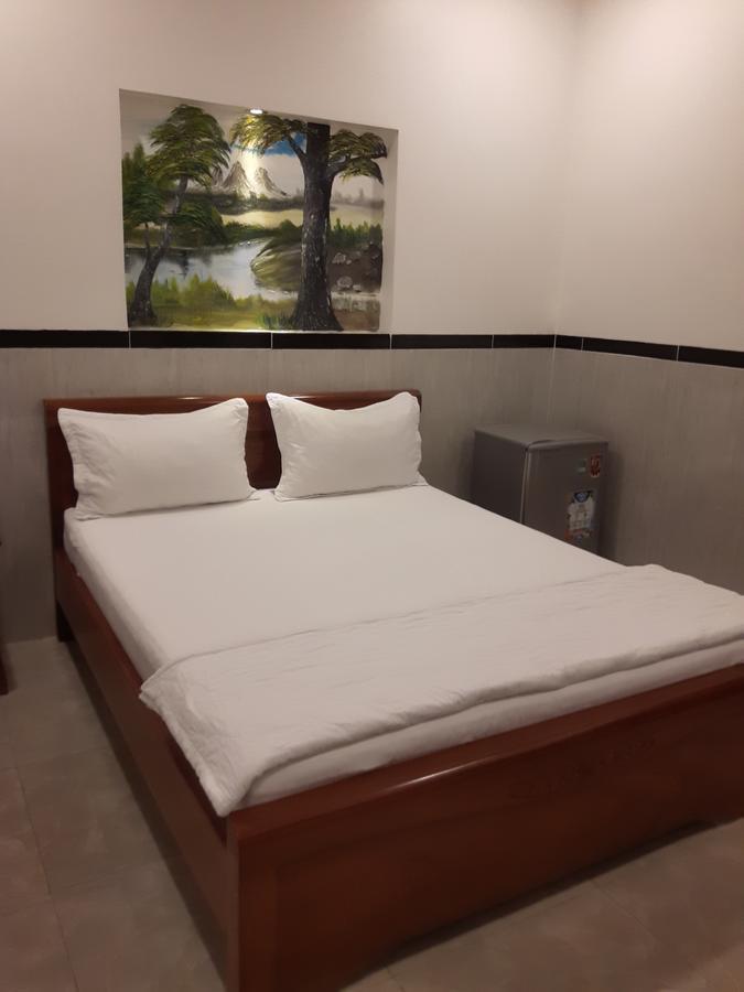 Motel Hoang Gia Long Khanh Eksteriør billede